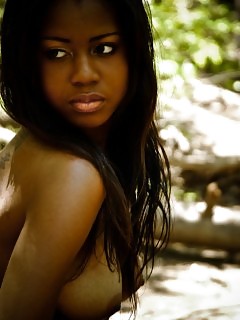 Sexy Pretty African Goddess Ebony Teen Amateur