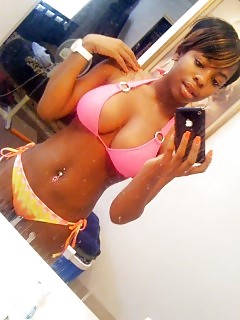 Black Girlfriends Ebony Boobs Pic