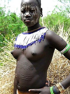 Sexy Pretty African Goddess Ebony Dance