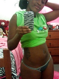 Black Girlfriends Ebony Shaved Pussy