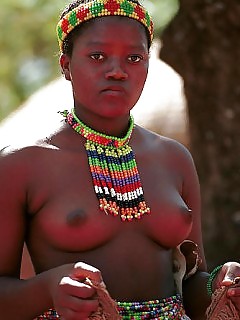Sexy Pretty African Goddess Nude Ebony Women Pictures