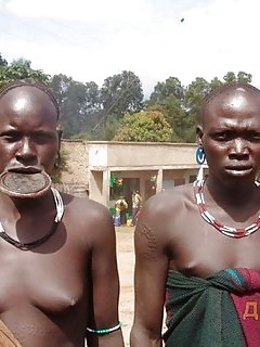 African Fantasies Ebony Girls In Lake